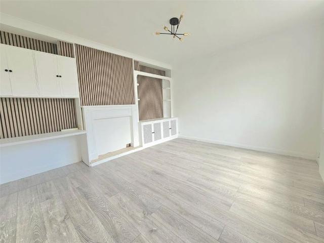House for rent in London Borough of Havering, Greater London