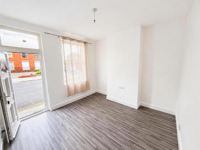 House for rent in Gedling, East Midlands