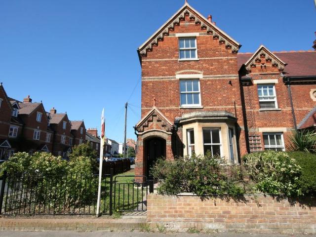 House for rent in Caldecott, Dromore