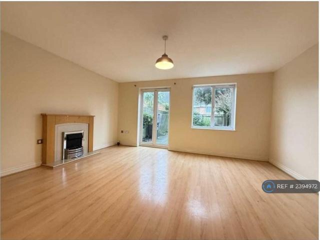 House for rent in Corby