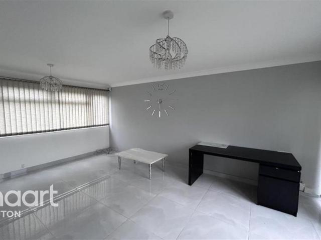 House for rent in Marsh Farm, Luton
