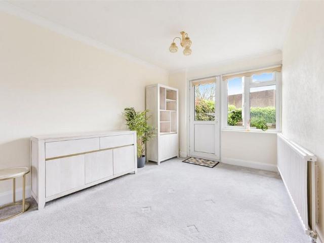 House for rent in Red Hill, Surrey
