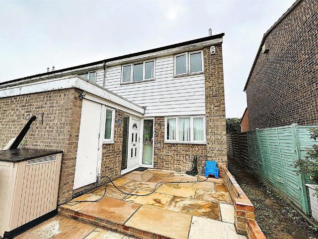 House for rent in Crofton, Greater London