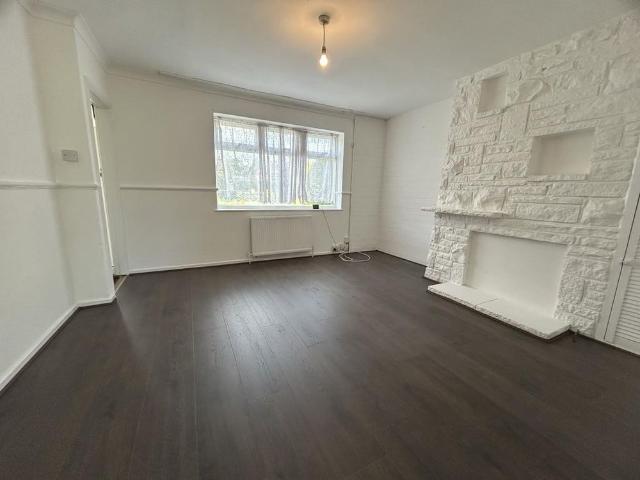 House for rent in Bowes, Greater London