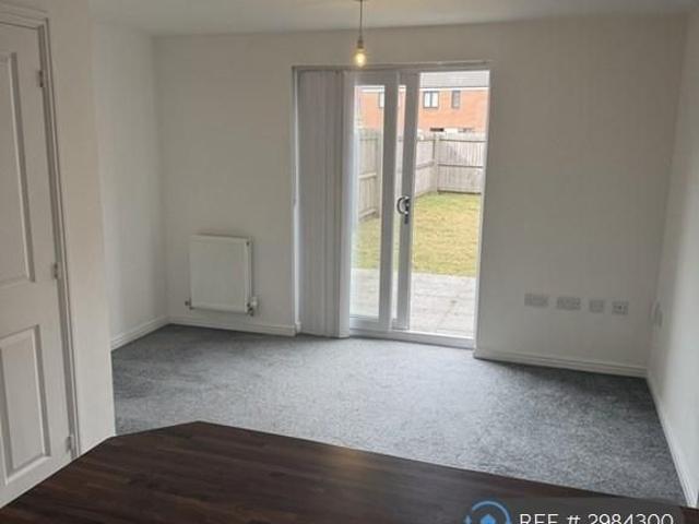 House for rent in Nangreaves, Wales