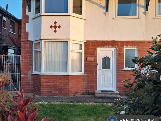 House for rent in Hawes Side, Blackpool