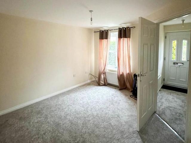 House for rent in East Chevington, Hadston
