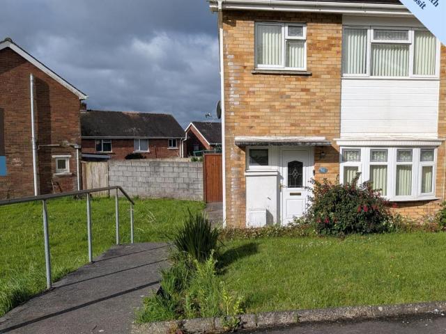 House for rent in Cefncaeau, Dafen