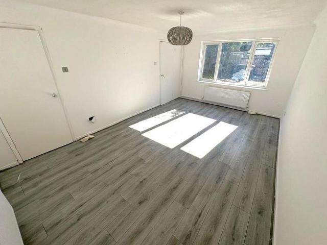 House for rent in Corby