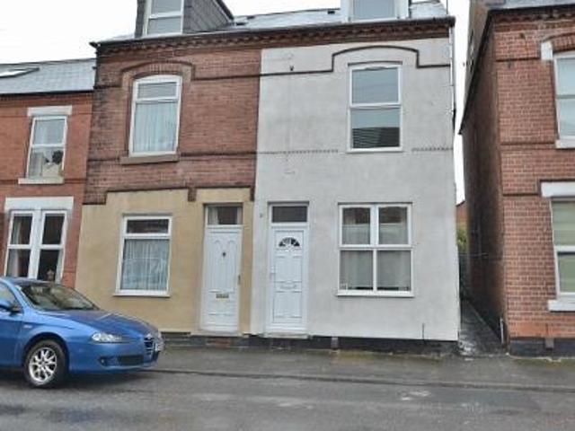 House for rent in Caldermill, East Midlands