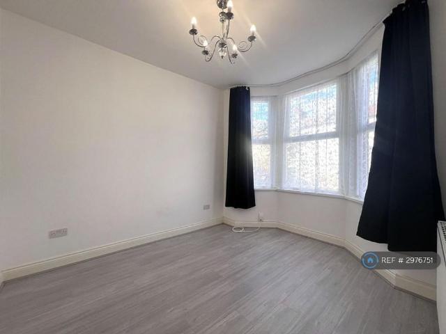 House for rent in London Borough of Enfield, Greater London