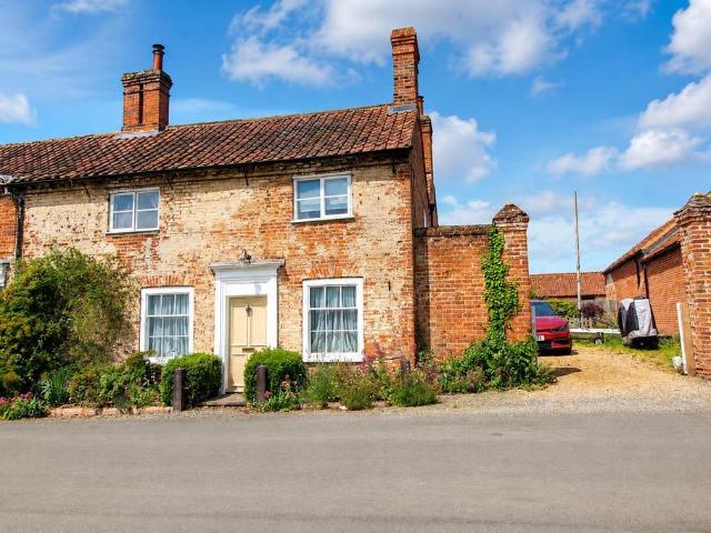 House for rent in Crostwick, Norfolk