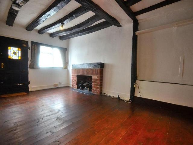 House for rent in Church End, Duton Hill