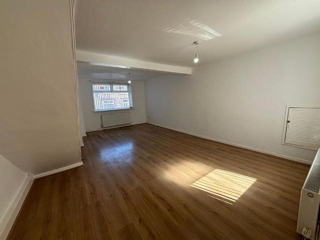 House for rent in Miskin, Wales