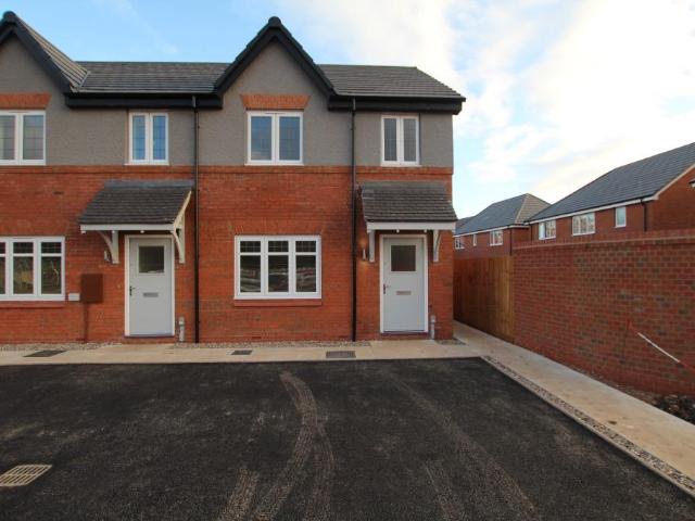 House for rent in Beamhurst, Staffordshire