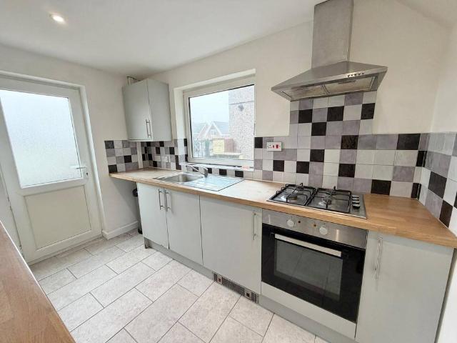 House for rent in Dunvant, Wales