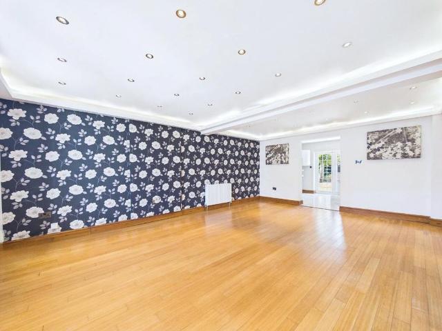 House for rent in South Ockendon, Essex