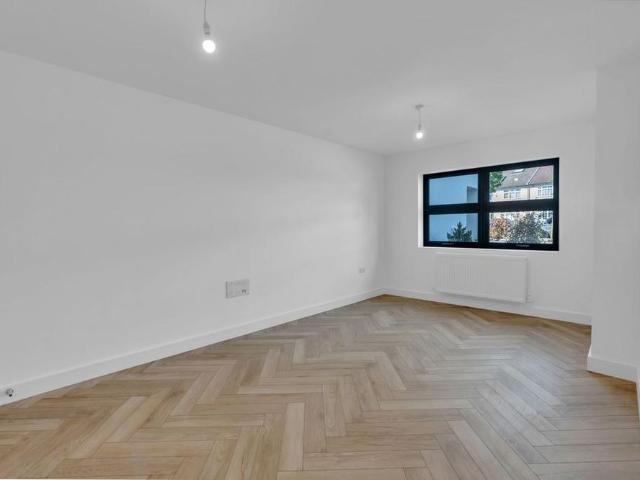 House for rent in London Borough of Croydon, Greater London