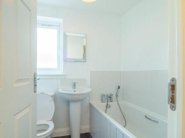 House for rent in Greenhills, Barassie