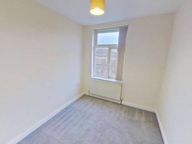 House for rent in Laisterdyke, West Yorkshire