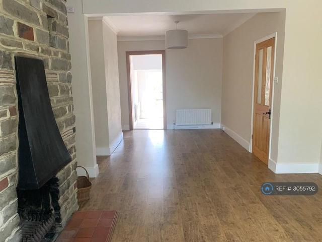 House for rent in Crawley Down, Mid Sussex