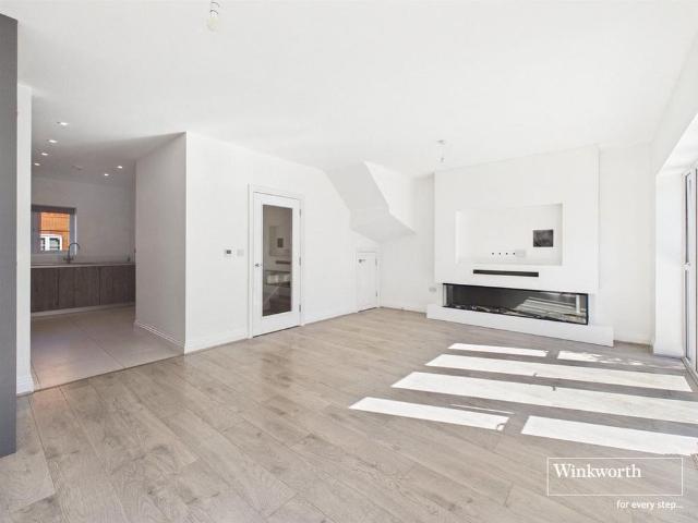 House for rent in Emmbrook, Wokingham