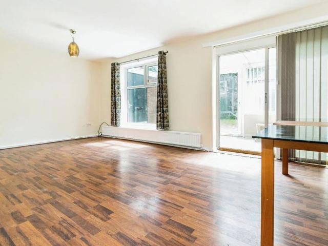 House for rent in Georgia, Greater Manchester