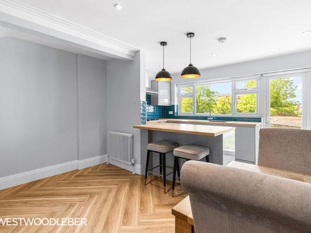 House for rent in Hertford, Colliers End