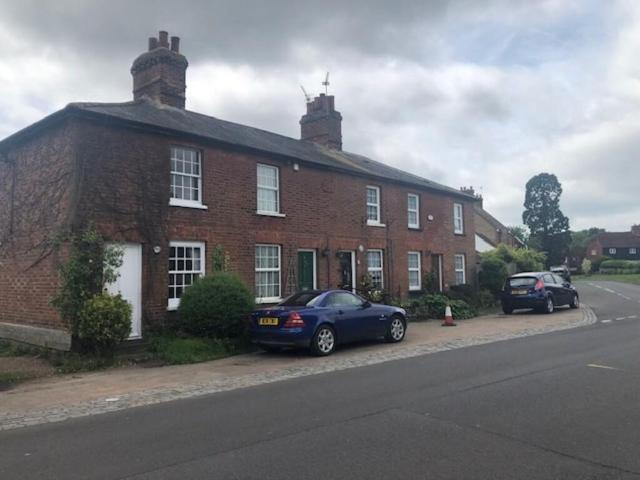 House for rent in Offham, Bourne Vale