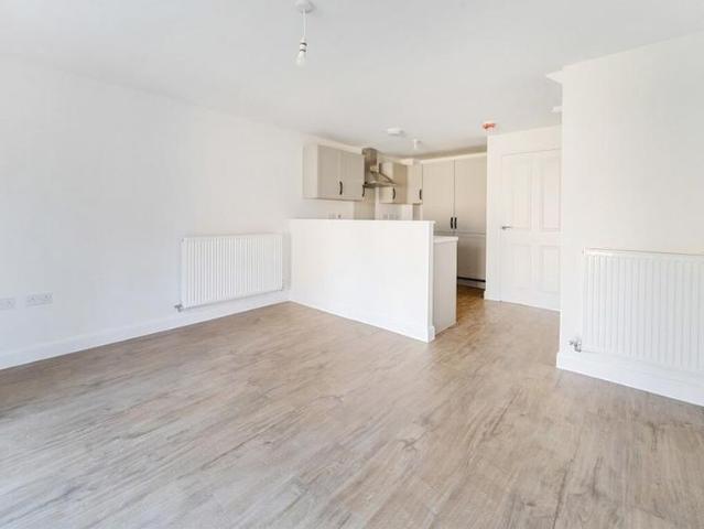 House for rent in Caldecott, Dromore