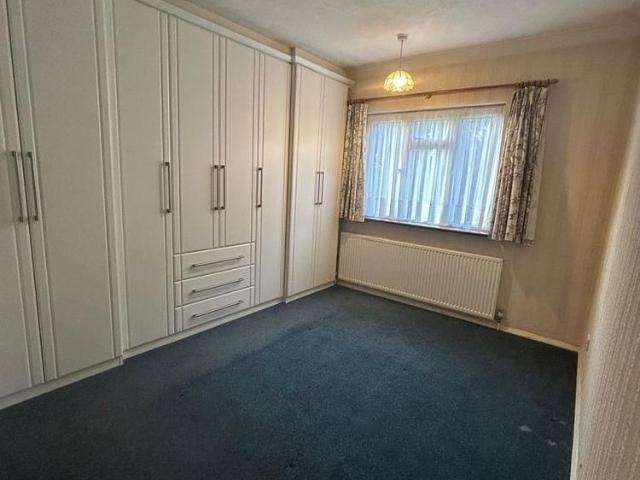 House for rent in Gants Hill, Greater London