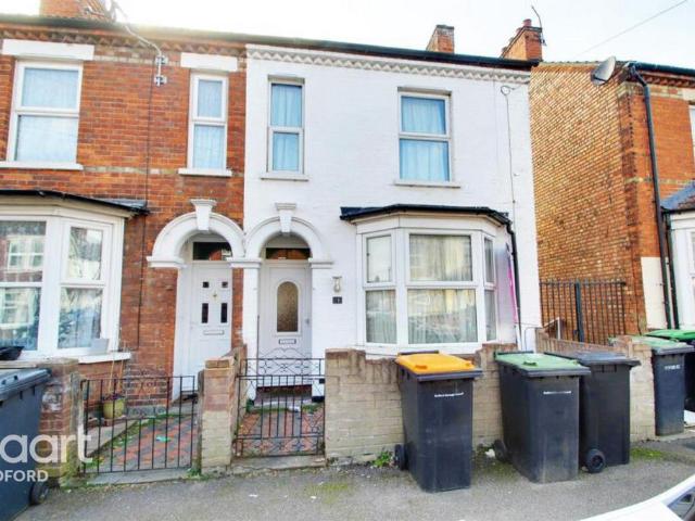 House for rent in Cauldwell, Bedford