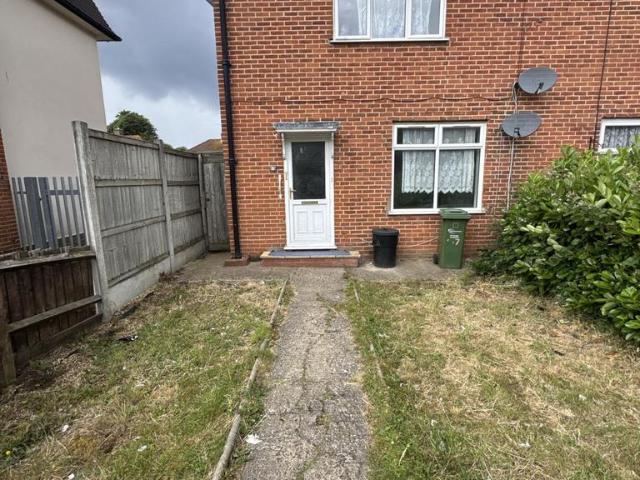 House for rent in Becontree, Greater London