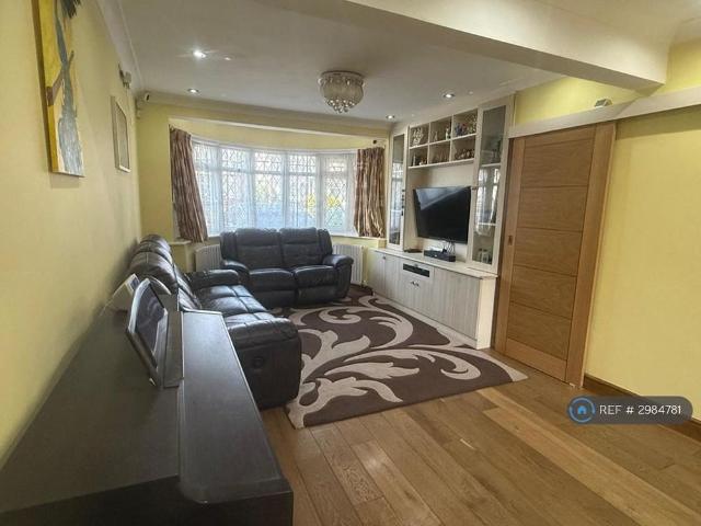House for rent in Lane, Greater London