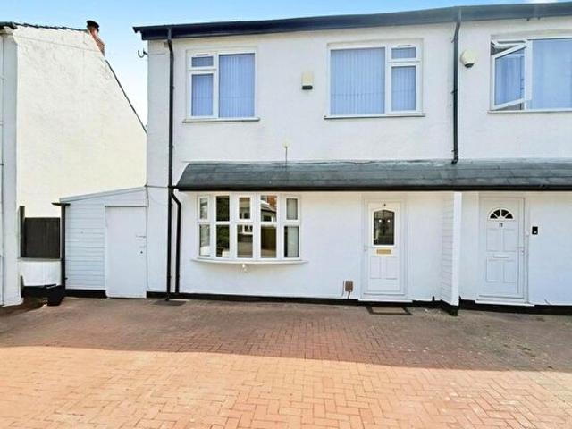 Apartment for rent in Sutton Coldfield, West Midlands