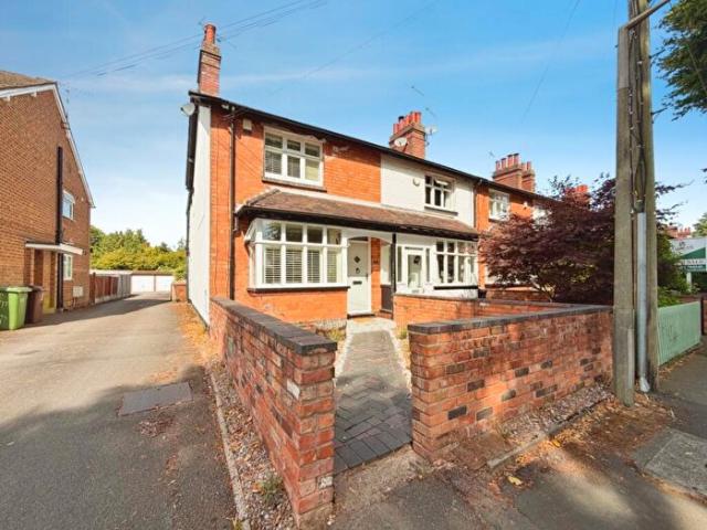 Apartment for rent in Elmdon, West Midlands