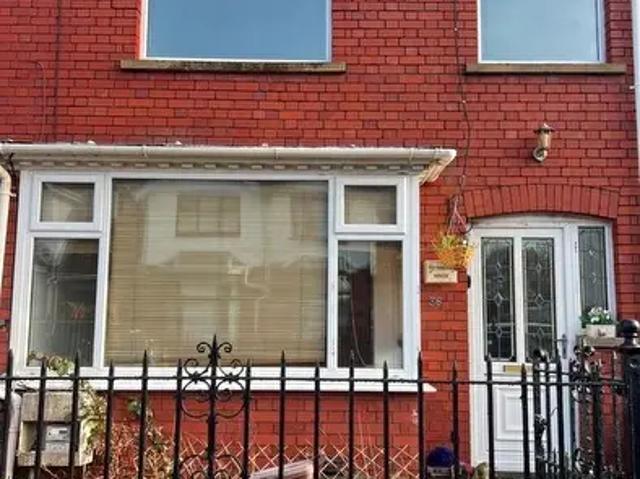 Apartment for rent in Newcastle Higher, Aberkenfig