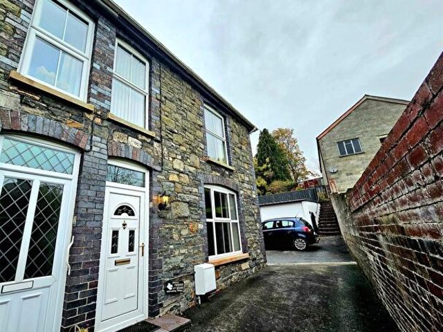 Apartment for rent in Rhayader