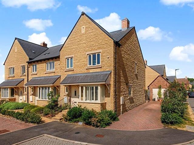 Apartment for rent in Freeland, Black Bourton