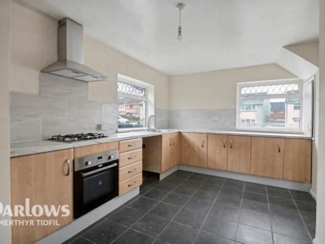 Apartment for rent in Merthyr, Wales