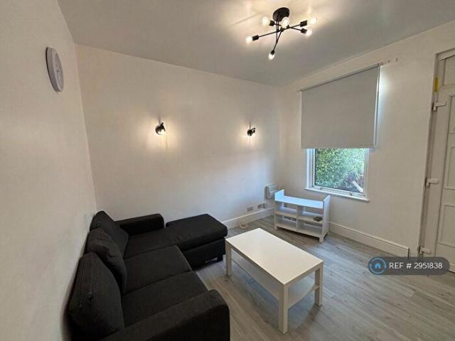 Apartment for rent in Attenborough, East Midlands