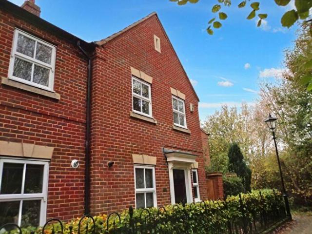 Apartment for rent in Coldharbour, Buckinghamshire