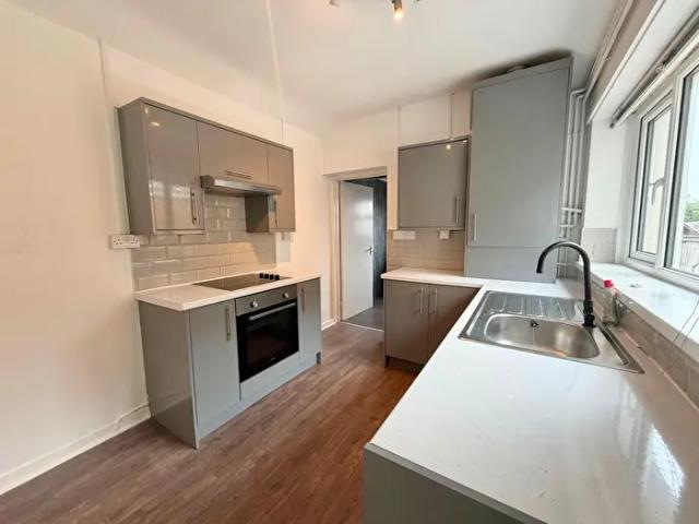 Apartment for rent in Pontarddulais