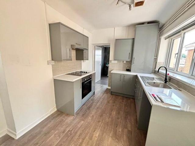 Apartment for rent in Pontarddulais, Wales