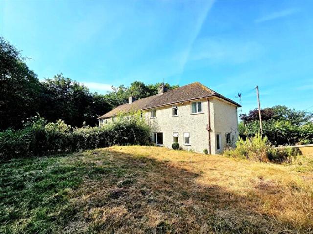 Apartment for rent in Llanhamlach, Wales