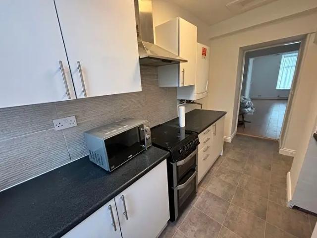 Apartment for rent in Ystrad