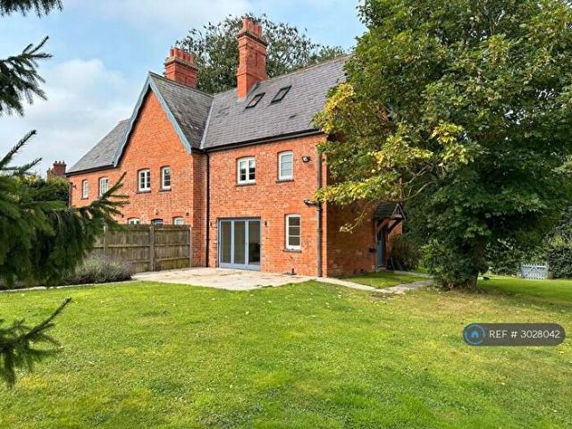 Apartment for rent in Freeby, Brentingby
