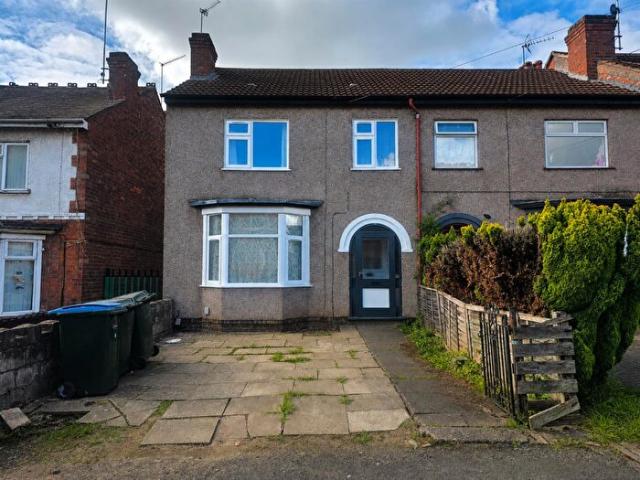 Apartment for rent in Ball Hill, West Midlands