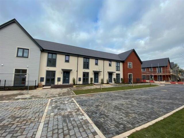 Apartment for rent in Nangreaves, Wales
