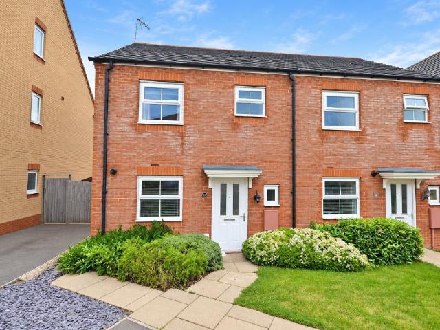House for rent in Roade, West Northamptonshire